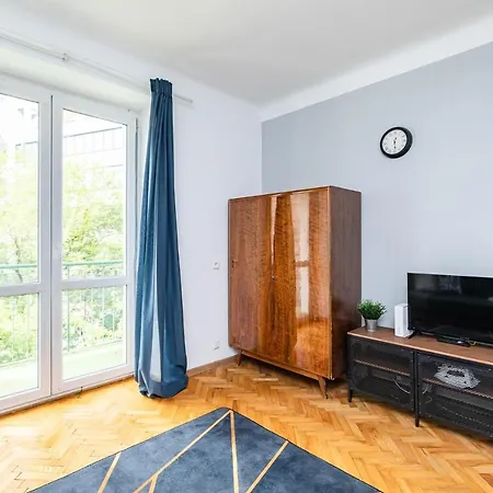 Superapart Zelazna 29