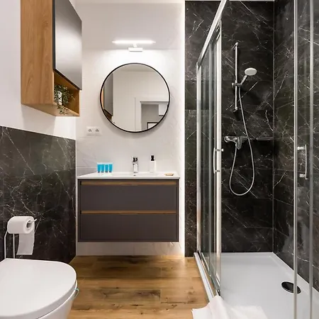 Luksusowy Apartament Nad Balatonem Апартаменты
