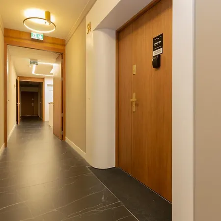 Lazienki Park By Renters Prestige *