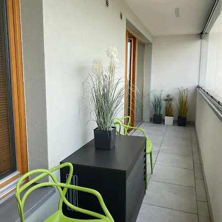 Rzekotka Zielona Dereniowa 60 Apartment *