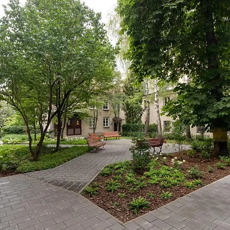 Rent Like - Bonifraterska 10b * Warszawa
