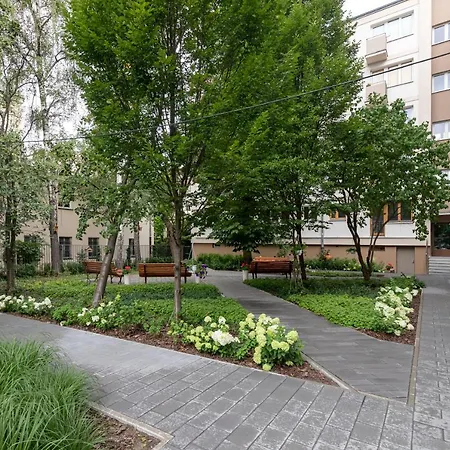 Rent Like - Bonifraterska 10b Warszawa