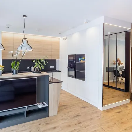Apartment Vip Bielany Przy Metrze