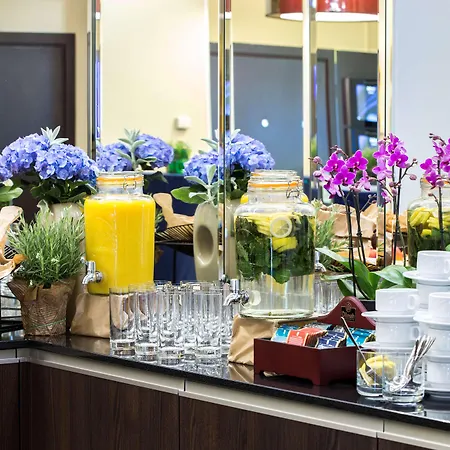 Radisson Blu Sobieski Hotel 4*