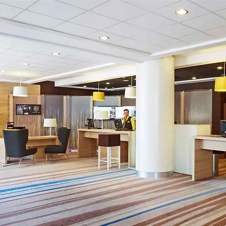 Mercure Centrum Hotel 4*