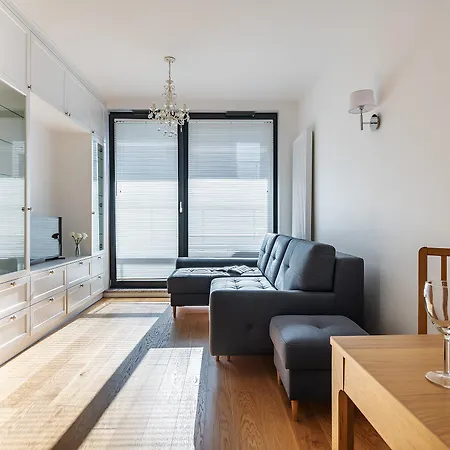 P&o Okecie 4 Apartment *