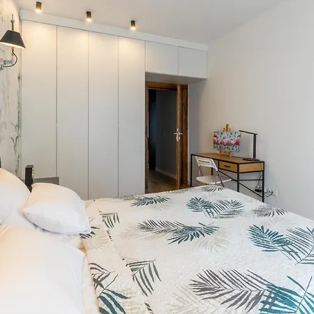 Vip Bielany Przy Metrze Apartment Warsaw
