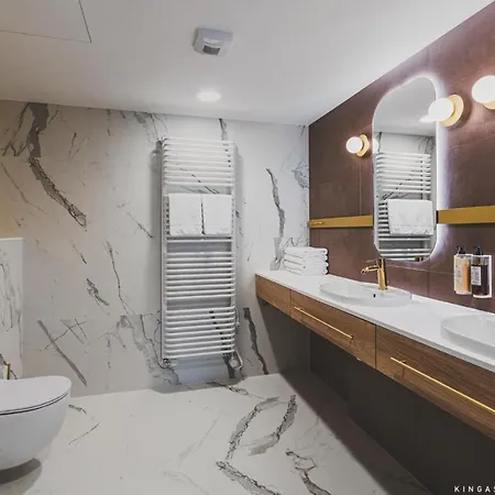 Royal Tulip Centre 5*