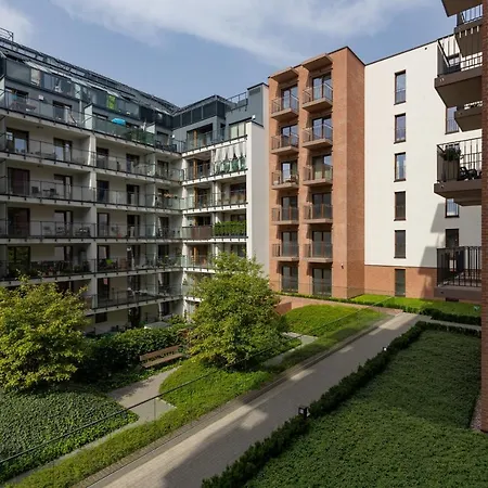 Sierakowskiego By Renters * Warszawa