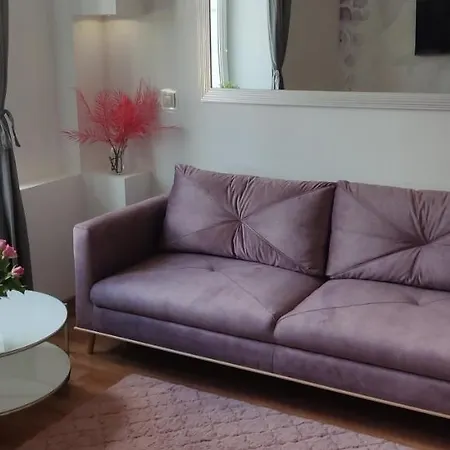 Apartment Be My Guest - Krucza Elegant - Rondo De Gaulle'a Center Of Metro Wi-fi Breakfast *