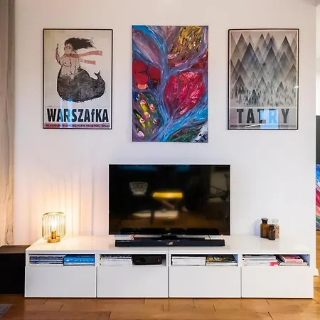 Apartament Qbik Artistic Cityscape *