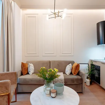 Story - Loftaffair Collection Aparthotel Warsaw