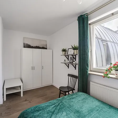 Stylish In The Center Of Apartment Warschau