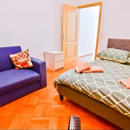 Apartament Podwale 19 Warszawa