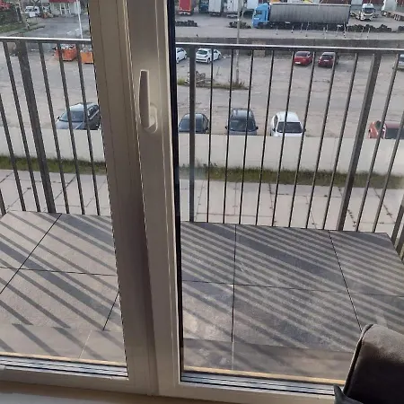 Mieszkanie 1-pokojowe Z Darmowym Parkingiem Warszawa