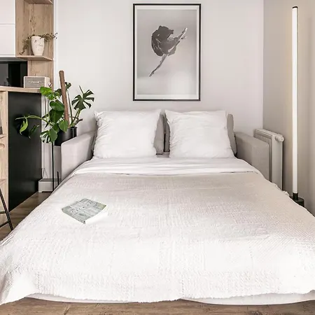 Apartment Tuyo Park Warsaw