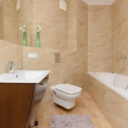 Apartment Slominskiego By Renters