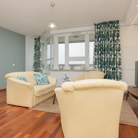 Slominskiego By Renters Apartment Warsaw