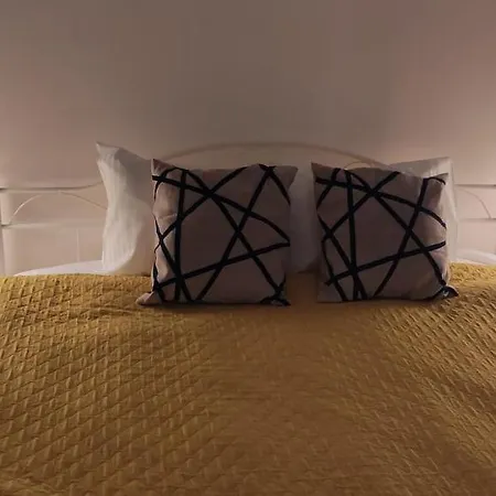 Be My Guest - Marszalkowska - Center Of Subway Wi-fi Breakfast Apartment *