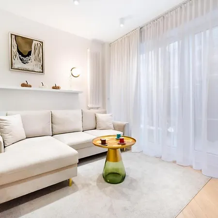 Eko Park Abdank White Apartament Warszawa