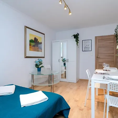 23 Unit Miniapartments Szpital Banacha Ochota Moldawska