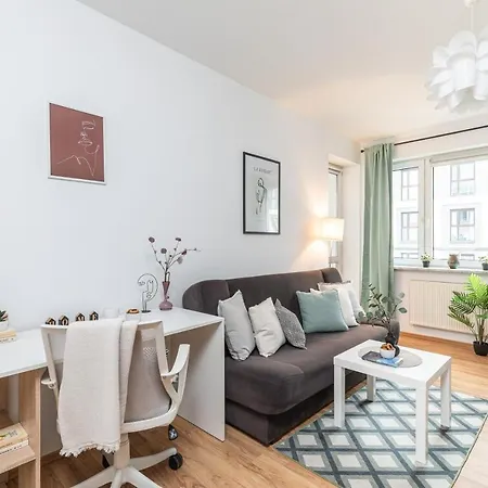 Superapart Stanow Zjednoczonych 72 * Warsaw