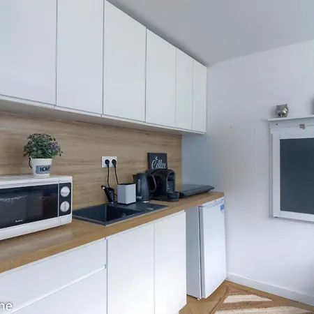 M&r Apartament Smart&bright Batorego 16, Netflix, Free Wifi, Metro I Park Pole Mokotowskie, Stodola, Self Check-in, 5 Minut Od Centrum Apartament