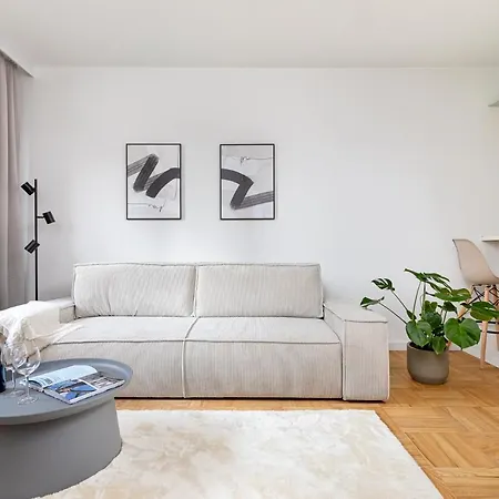 Apartment Spacious With Swimming Pool, Gym And Sauna Wwa40 Warsaw