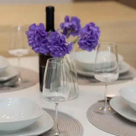 Spacious Premium Wola By Renters Prestige