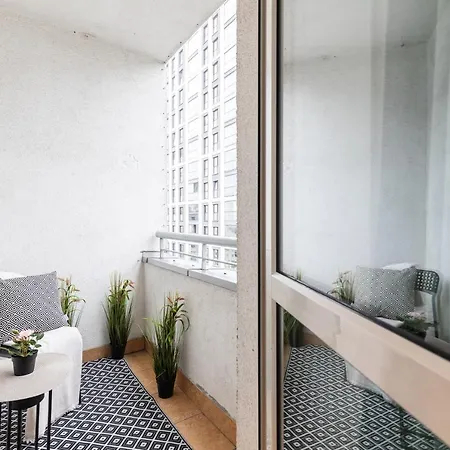 Superapart Stanow Zjednoczonych 72 * Warsaw