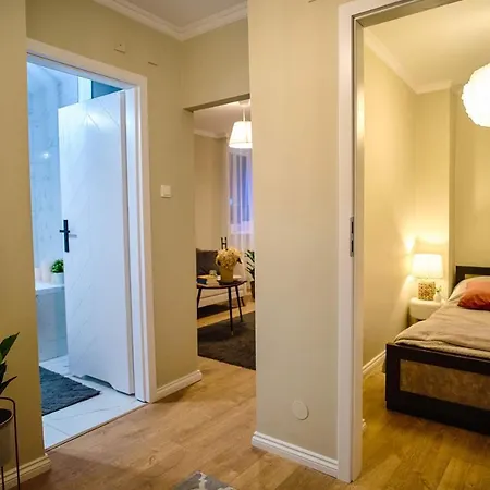 Apartment Metro Trocka