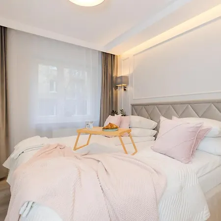 Shortstaypoland Sielecka Apartment Warsaw