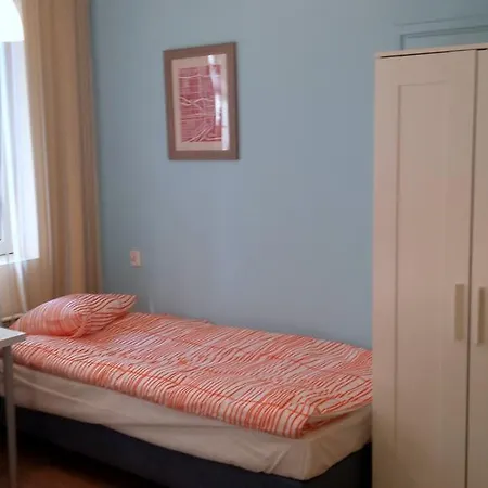 Erasmus House Hostel