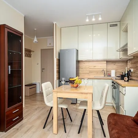 Apartment 24h *