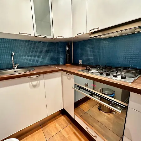 Decor 3 Metro Fast Wifi 1gbs 80'tv Hbo Appletv Apartment *