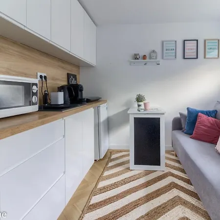 M&r Apartament Smart&bright Batorego 16, Netflix, Free Wifi, Metro I Park Pole Mokotowskie, Stodola, Self Check-in, 5 Minut Od Centrum Apartament Warszawa