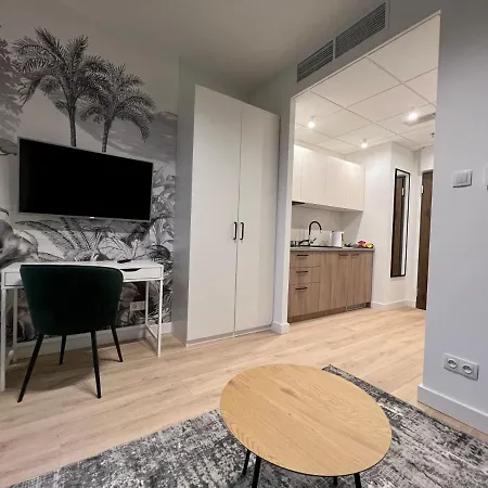 Wola Tower Apartament Apartment