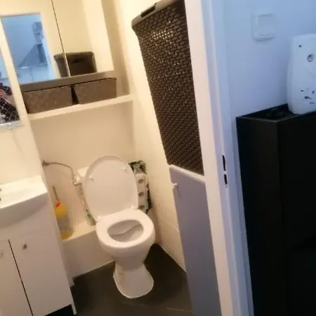 Uroczy Apartament Blisko Centrum * Warsaw