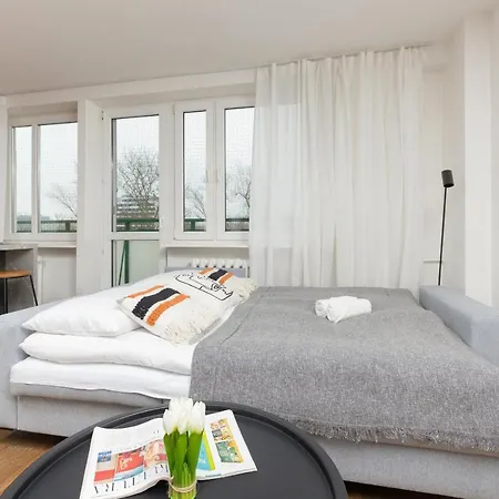 Apartment Modern With Balcony Mokotow By Renters