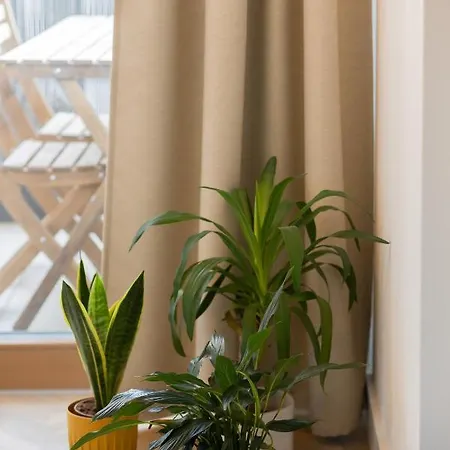 Zdziechowskiego Spacious With Parking By Renters Apartment Warsaw