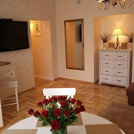 Apartment Kredytowa Warsaw