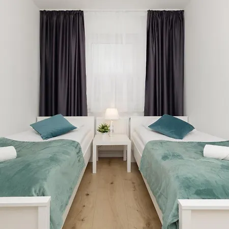 Two-bedroom Elegant With Parking Praga By Renters Apartment *