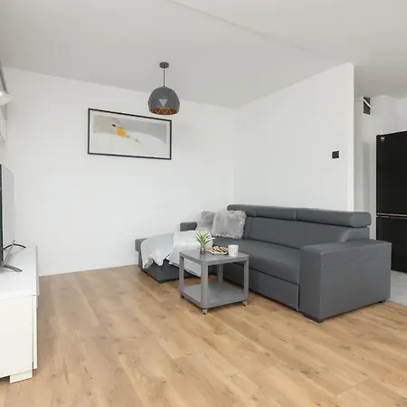 Apartament Ochota Spacious With Parking By Renters Warszawa