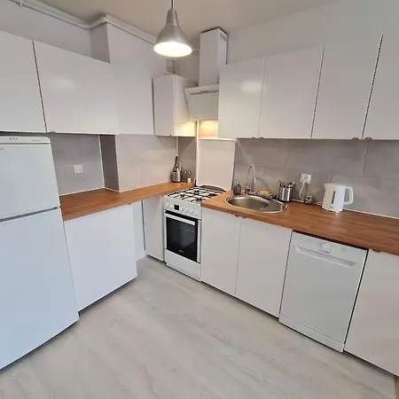 Wierzbno - Wygodny Apartament Przy Stacji Metra