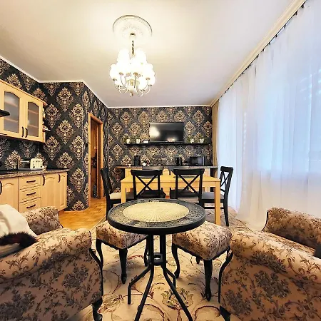 Husarska 60 Nocleg ze śniadaniem Warszawa