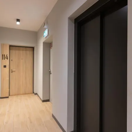 Apartment Two-bedroom Elegant With Parking Praga By Renters Warsaw