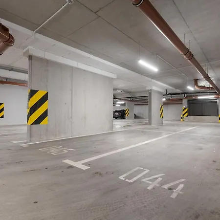 Two-bedroom Elegant With Parking Praga By Renters Warsaw