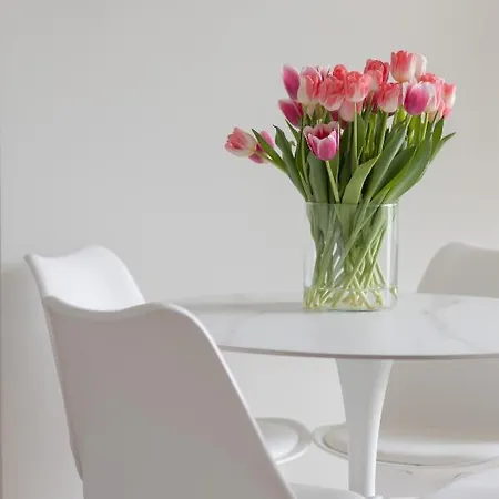 Apartment Elegant & Cozy Panska By Renters