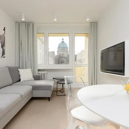 Stylish Close To Zlote Tarasy