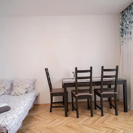 Apartment Apartrooms Near Metro Dw Wilenski Dnf Warsaw
